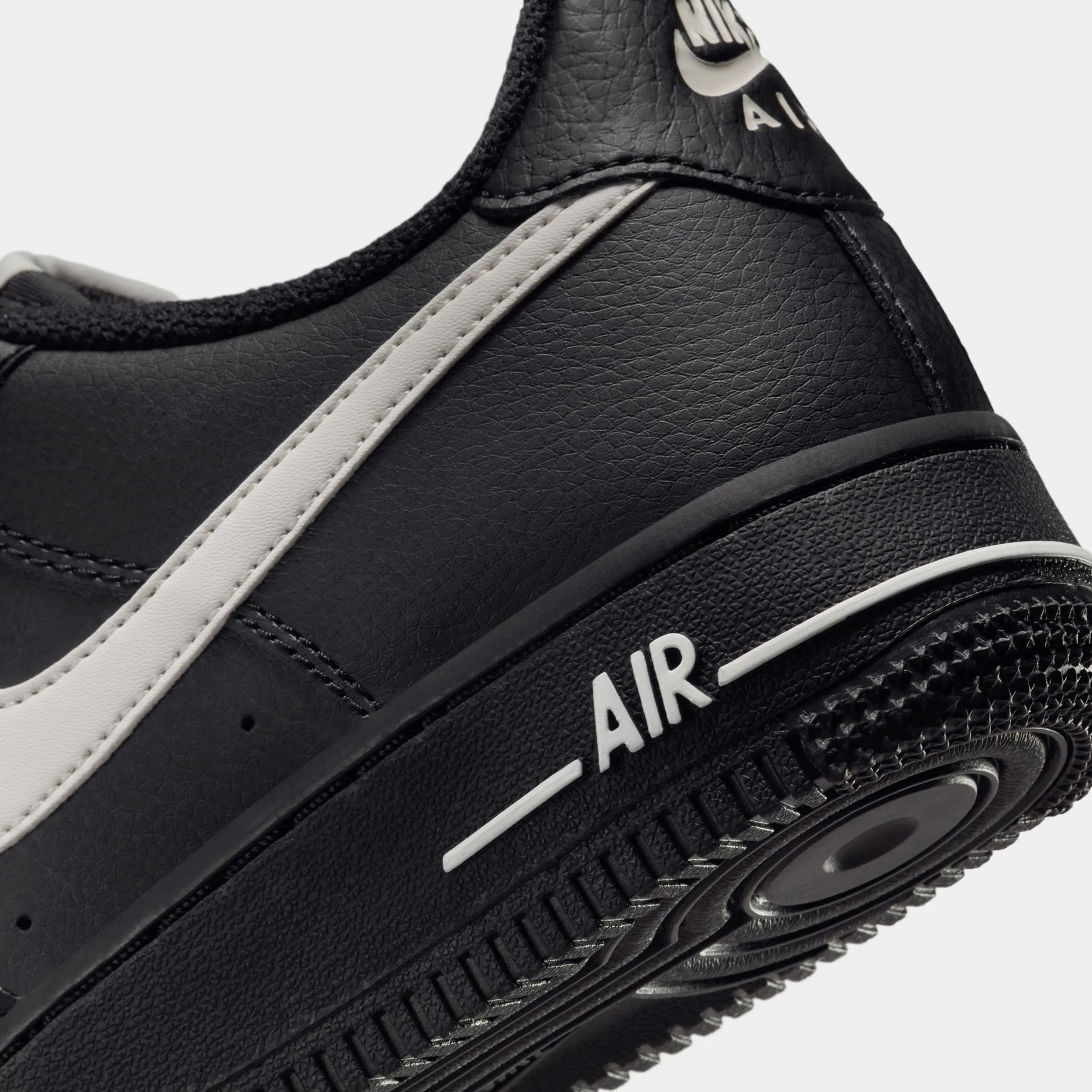 Air Force 1 Low Grade School Lifestyle Shoes (Black/Phantom)