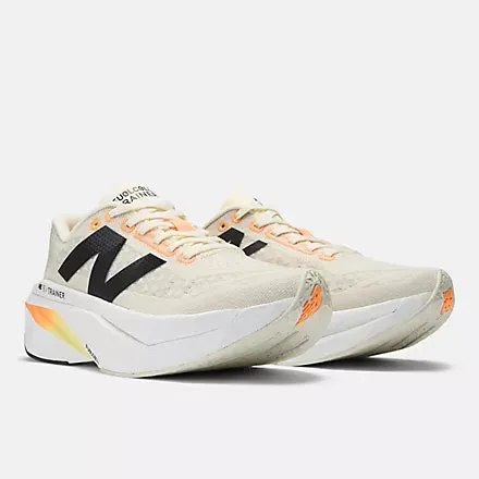 New Balance - Women's FuelCell SuperComp Trainer v3